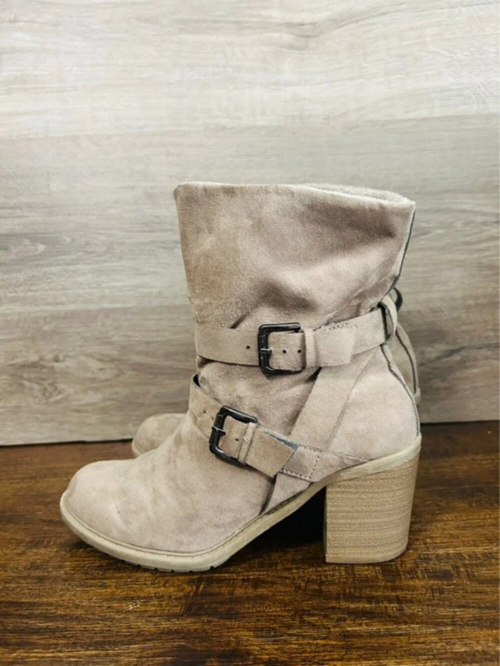 Ladies Ankle Boots W/ Adjustable Straps 7.5